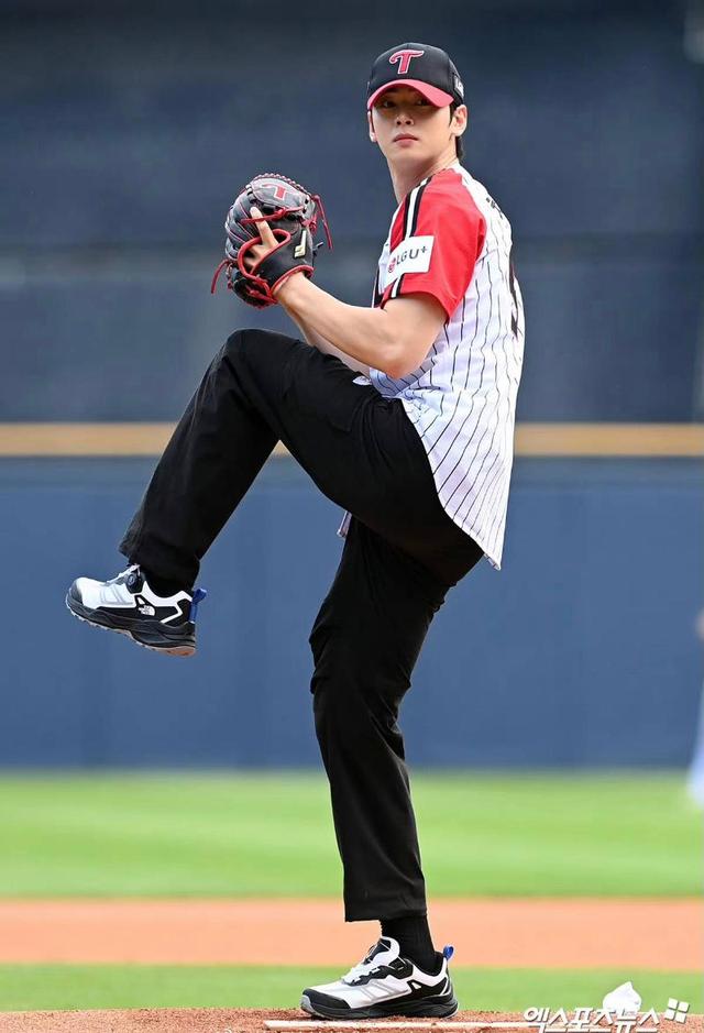 开云体育APP下载-包含球星爆发！棒球赛场再现神级操作的词条