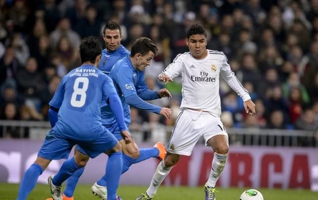 开云体育-中国横扫巴萨，卡塞米罗刷新纪录