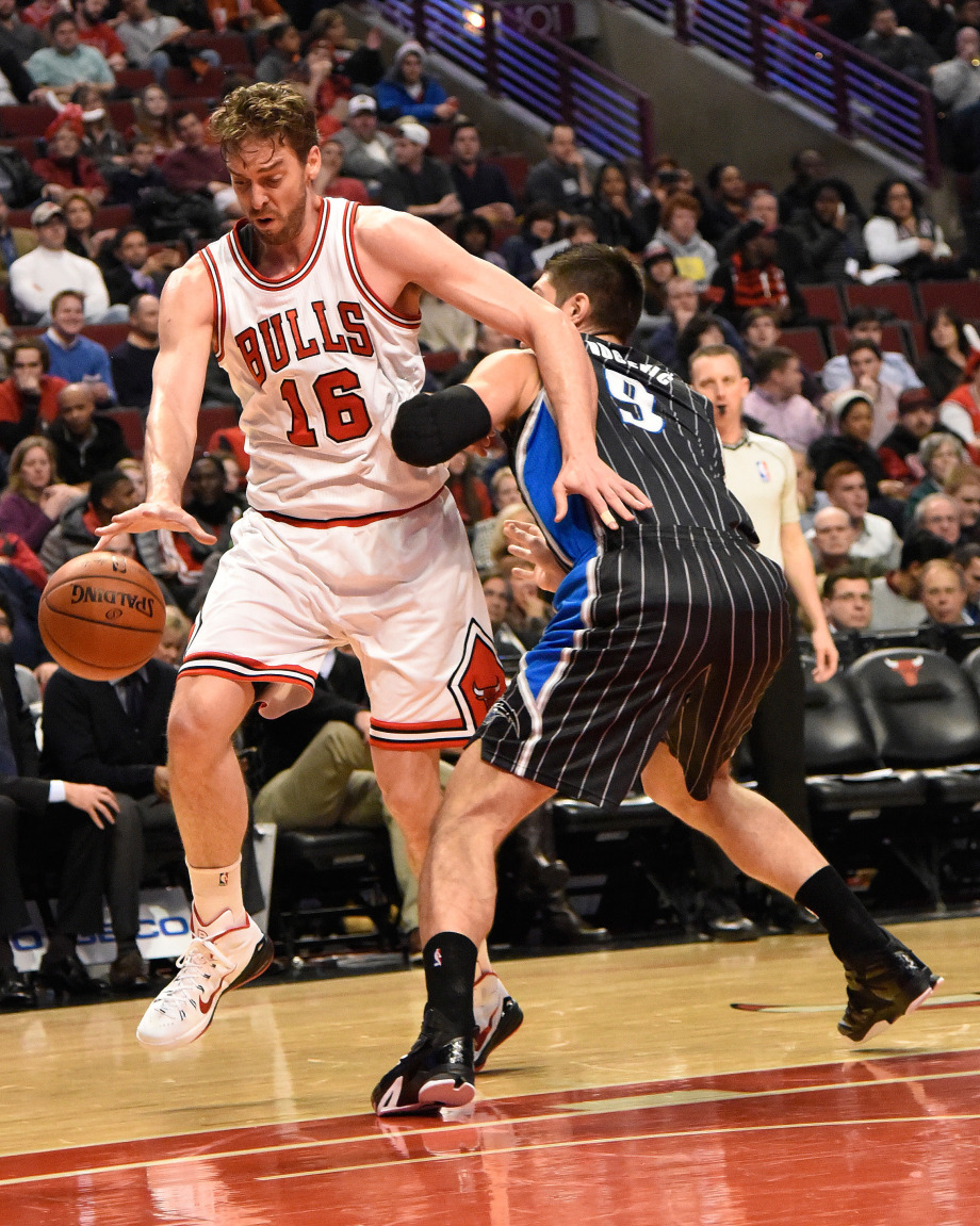 魔术绝杀公牛，麦科勒姆统治全场