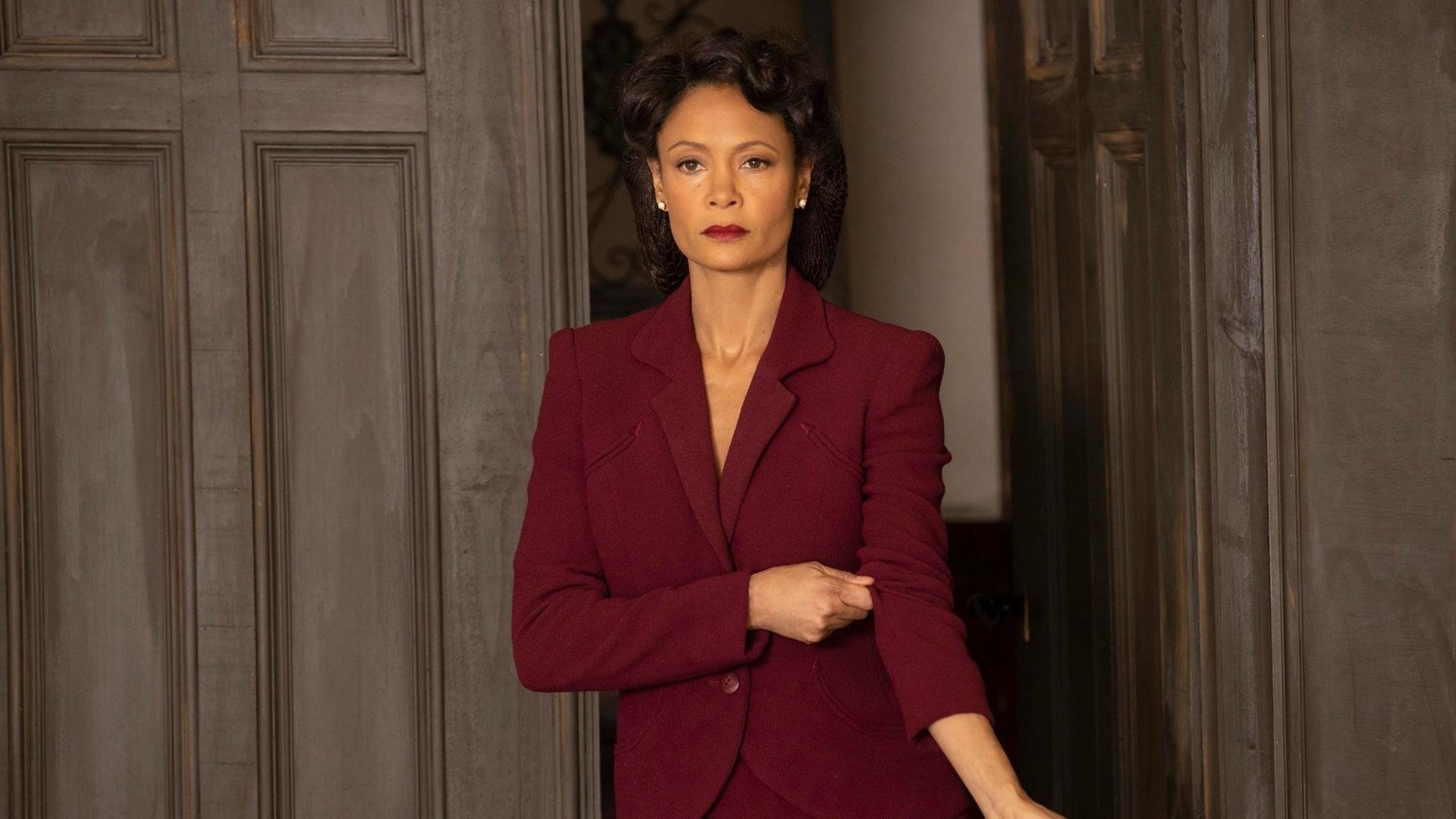 开云体育在线-无解锋刃刺穿铁壁，哀兵突围点燃黑夜，个人英雄与集体意志的足球二重奏