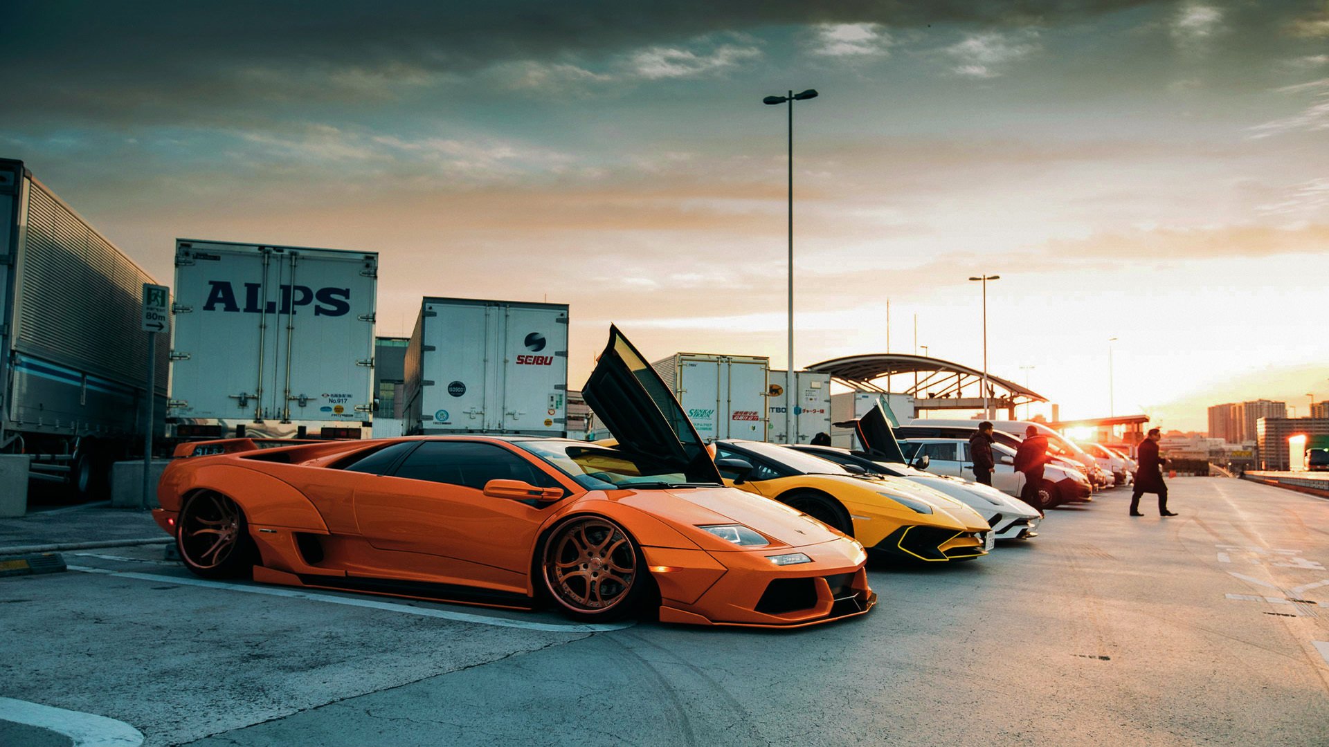 开云体育app-光与影的双面篮球，詹姆斯的永恒传奇与北京队的钢铁防线