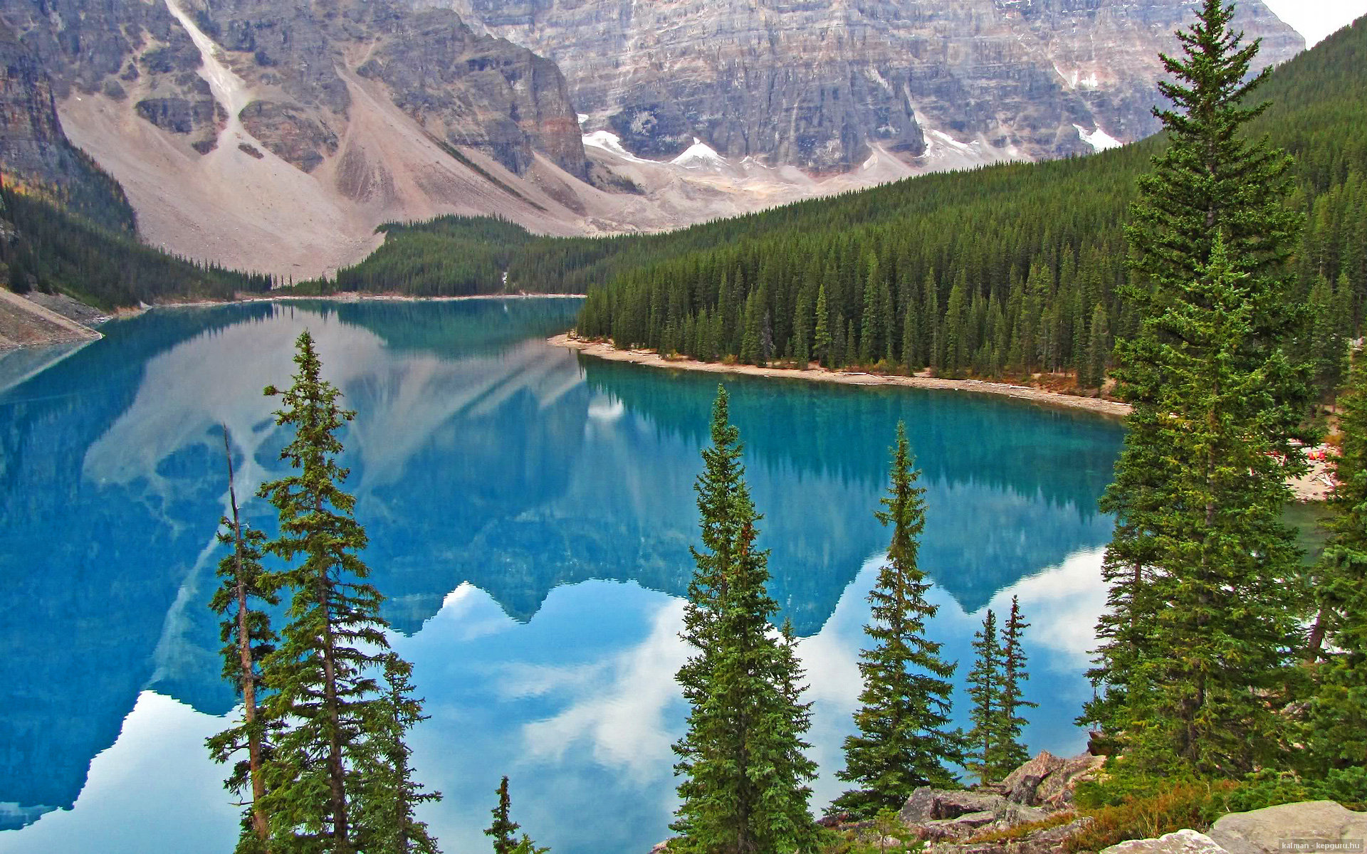 赛道上的爵士乐,从F1揭幕战到新疆的节奏密码