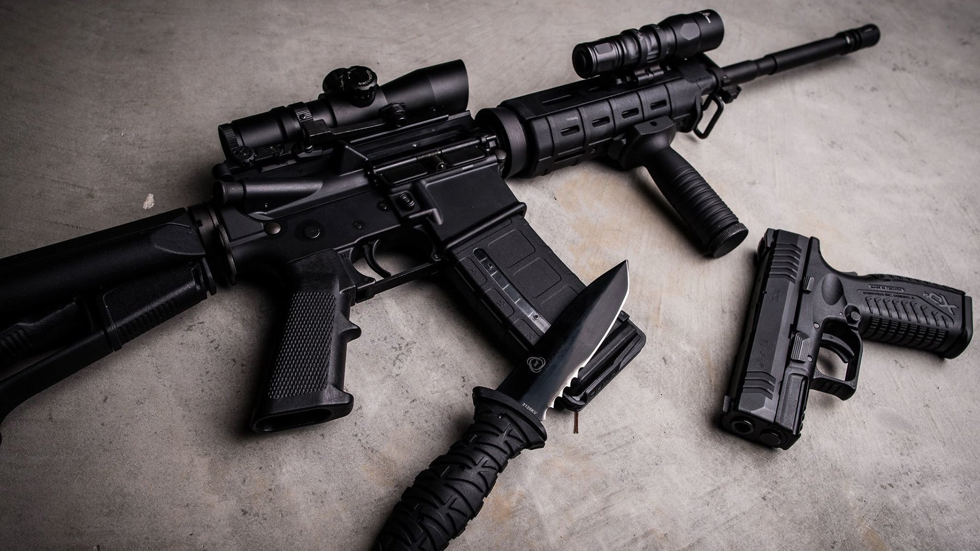 看到你给出的关键词组合，我意识到这可能并非一场真实发生的比赛，而更像是一场充满想象力的梦幻对决。这恰恰为我们创造一篇独特而有趣的文章提供了绝佳机会